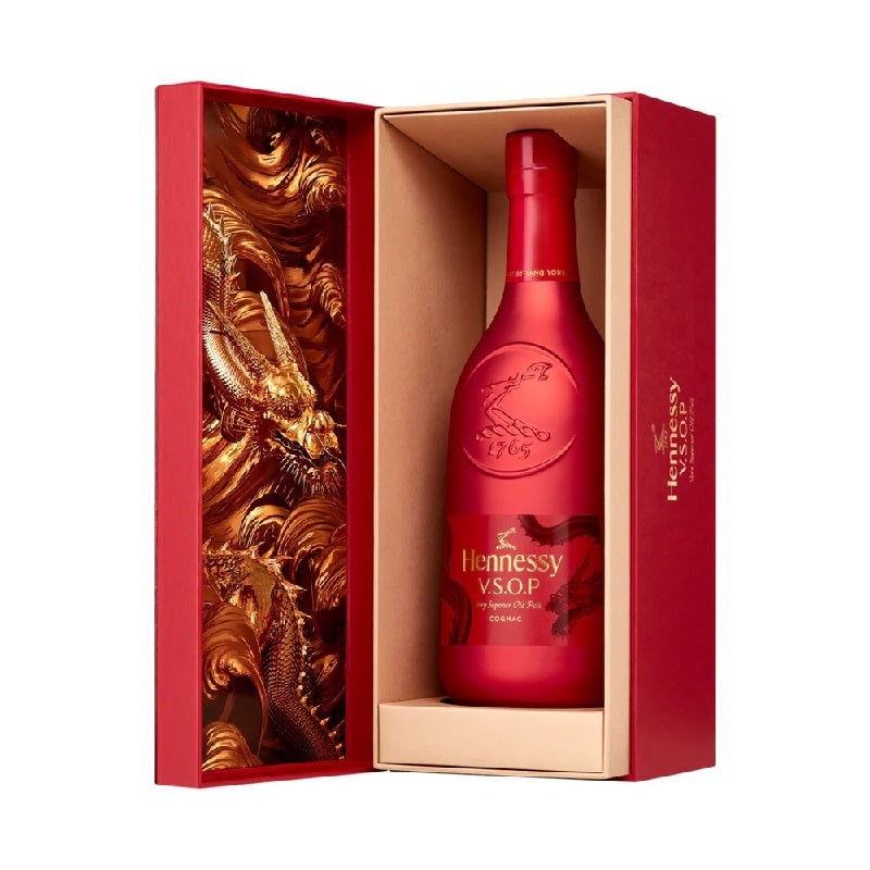 Hennessy VSOP CNY 2024 70cl